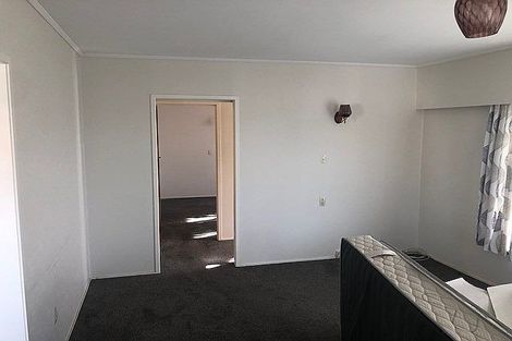 Photo of property in 1/26 Velma Road, Hillcrest, Auckland, 0627