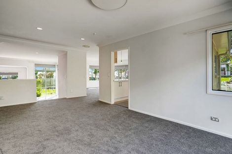 Photo of property in 755 Chapel Road, Dannemora, Auckland, 2016