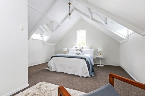 Photo of property in 600 Victoria Street, Hastings, 4122