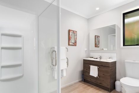 Photo of property in 4 Mckenna Lane, Omokoroa, 3114