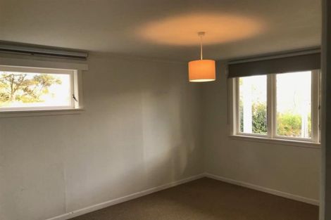 Photo of property in 514 West Coast Road, Oratia, Auckland, 0604