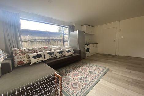 Photo of property in 28b Tamahere Drive, Glenfield, Auckland, 0629