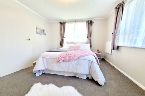 Photo of property in 193 Oxford Terrace, Avalon, Lower Hutt, 5011