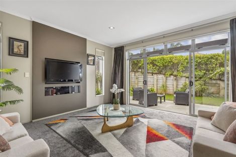 Photo of property in 23 Caversham Drive, Torbay, Auckland, 0630