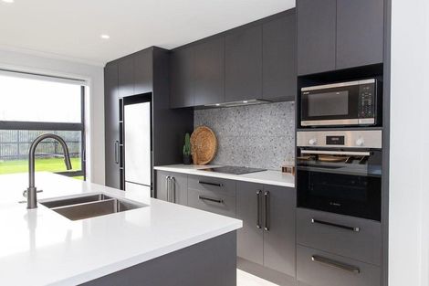 Photo of property in 12 Barrance Avenue, Rototuna North, 3210