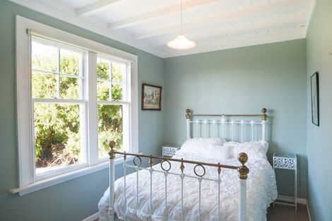 Photo of property in 33 Purau Avenue, Diamond Harbour, 8972