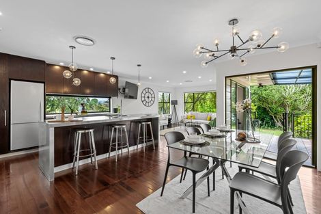 Photo of property in 2 Wharf Road, Te Atatu Peninsula, Auckland, 0610