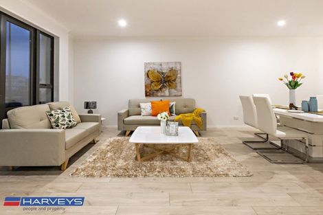 Photo of property in 6 Rere Close, Takanini, 2112