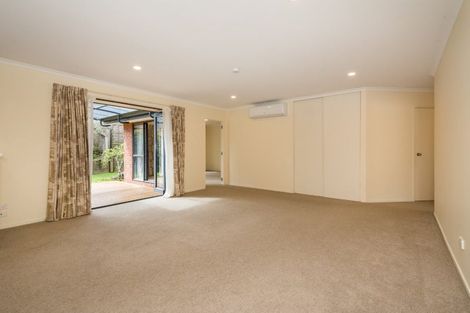 Photo of property in 29 Nimstedt Avenue, Oteha, Auckland, 0632