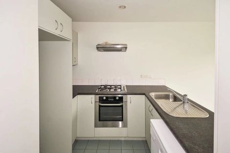 Photo of property in 18/30 John Jennings Drive, Oteha, Auckland, 0632