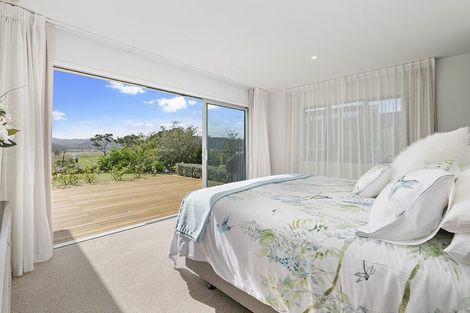 Photo of property in 28 Awatiro Drive, Kaukapakapa, 0871