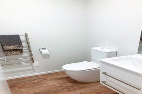 Photo of property in 8 Equine Way, Brookfield, 3110