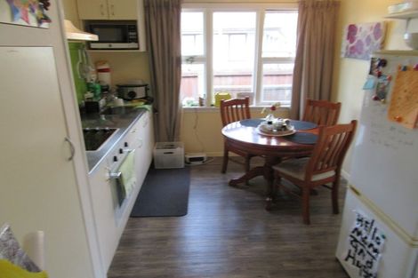 Photo of property in 1/19 Pinehurst Crescent, Russley, Christchurch, 8042