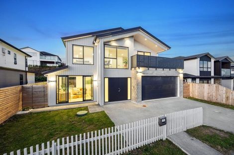 Photo of property in 7 Hanikura Street, Long Bay, Auckland, 0630