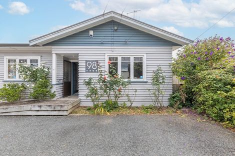 Photo of property in 98 Rifle Range Road, Dinsdale, Hamilton, 3204