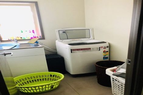 Photo of property in 11 Trauzer Place, Flagstaff, Hamilton, 3210