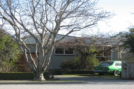 Photo of property in 30 Great North Road, Winton, 9720