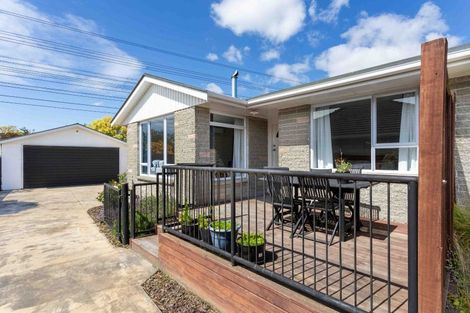 Photo of property in 5 Stackhouse Avenue, Bishopdale, Christchurch, 8053
