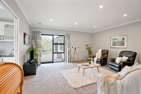Photo of property in 83 Kotuku Drive, Paraparaumu Beach, Paraparaumu, 5032