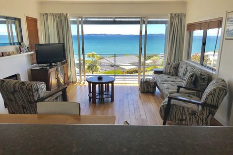 Photo of property in 45 Seaview Road, Cable Bay, 0420