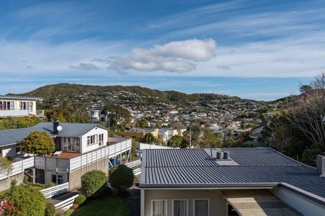 Photo of property in 21a David Crescent, Karori, Wellington, 6012