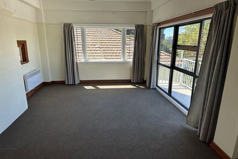 Photo of property in Elms Court Flats, 3/367 The Terrace, Te Aro, Wellington, 6011