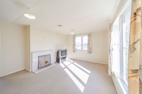 Photo of property in 11 Mclaren Crescent, Onekawa, Napier, 4110