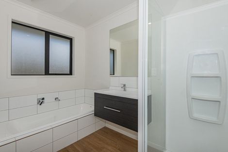 Photo of property in 15 Ohau Crescent, Tikipunga, Whangarei, 0112