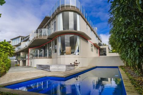 Photo of property in 1/2 Victoria Street, Richmond Heights, Taupo, 3330