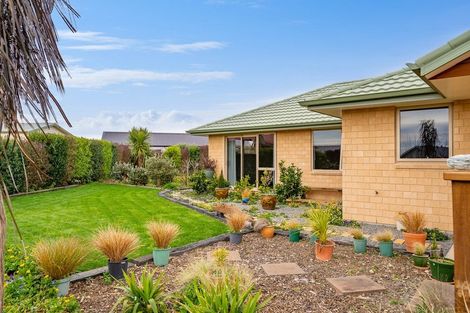 Photo of property in 24 Mill Grove, Clareville, Carterton, 5713