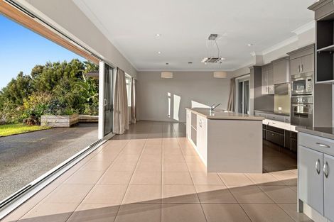 Photo of property in 118 Capamagian Drive, Athenree, Katikati, 3177