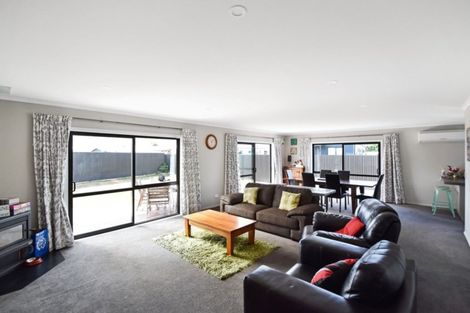 Photo of property in 77 Rata Road, Twizel, 7901