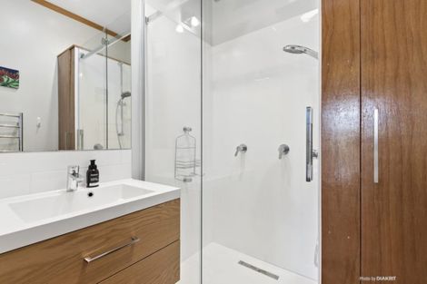 Photo of property in 10 Wayside, Miramar, Wellington, 6022