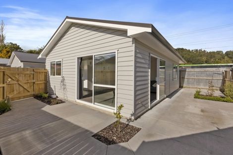 Photo of property in 6b Petherick Street, Taita, Lower Hutt, 5011