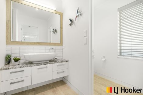 Photo of property in 2 Capriole Crescent, Kingseat, Papakura, 2580