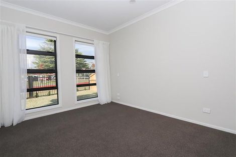 Photo of property in 1/2 Lambert Court, Glenview, Hamilton, 3206