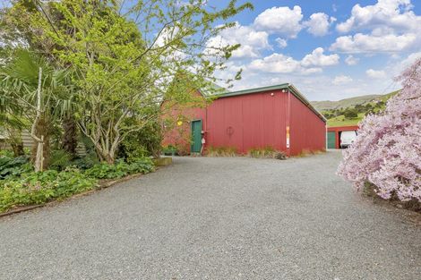 Photo of property in 4498 Christchurch Akaroa Road, Little River, 7591