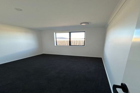 Photo of property in 16 Songpa Street, Halswell, Christchurch, 8025