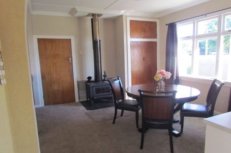 Photo of property in 42 Mary Street, Winton, 9720