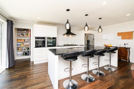 Photo of property in 9 Mahi Grove, Feilding, 4702