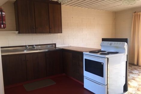 Photo of property in 1/555 Hillside Road, Caversham, Dunedin, 9012