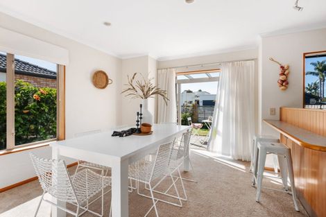 Photo of property in 130 Palm Beach Boulevard, Papamoa Beach, Papamoa, 3118