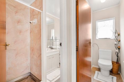 Photo of property in 8a Primrose Street, Raglan, 3225