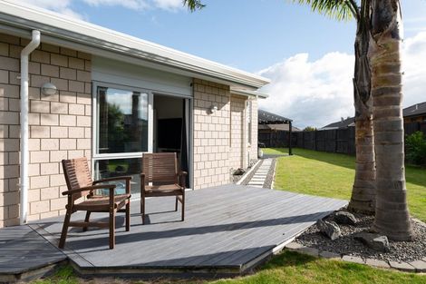 Photo of property in 16 Cole Thomas Place, Huntington, Hamilton, 3210