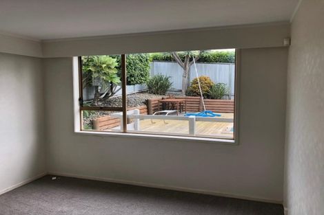 Photo of property in 319 Albany Highway, Rosedale, Auckland, 0632