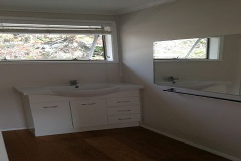 Photo of property in 9/26a Sunnynook Road, Sunnynook, Auckland, 0620
