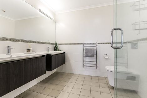 Photo of property in 40d Thackeray Street, Hamilton Lake, Hamilton, 3204