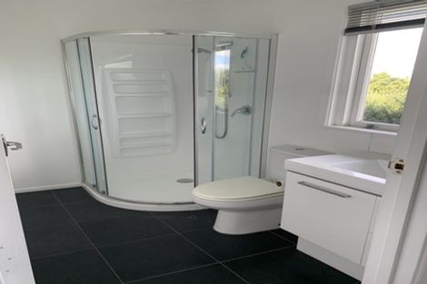 Photo of property in 89 Hillcrest Avenue, Hillcrest, Auckland, 0627