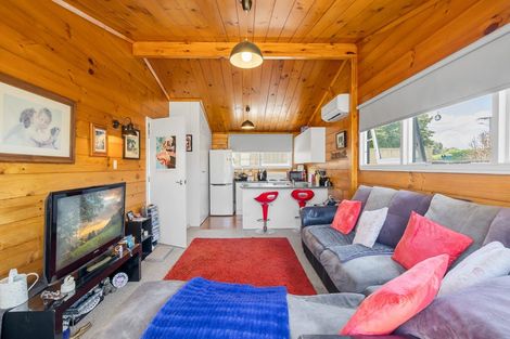 Photo of property in 10 Liston Avenue, Hilltop, Taupo, 3330