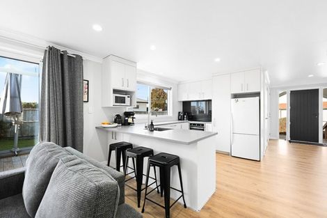 Photo of property in 52a Tuhikaramea Road, Dinsdale, Hamilton, 3204